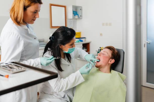 Best Dentist for Severe Toothache  in Coquille, OR